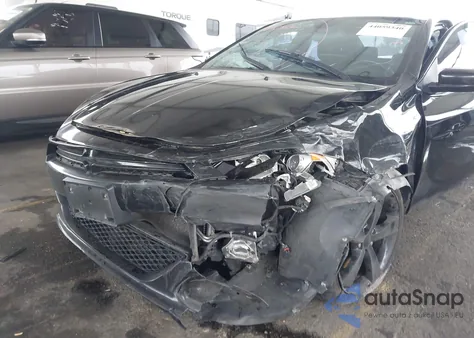 2015 Dodge Dart Sxt z USA, uszkodzony, nr VIN 1C3CDFBB7FD182448